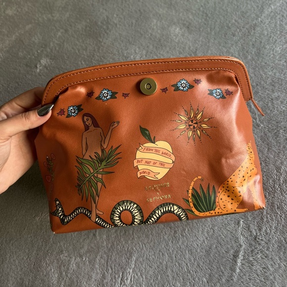 Brother Vellies Makeup Bag - Picture 2 of 8